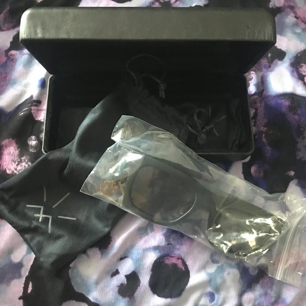 Northern Lights Sunglasses NL-5 NIP Unisex Great Lenses GREAT QUALITY New in Box - Picture 4 of 9